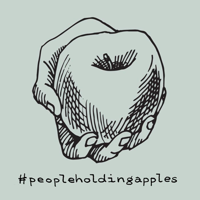 #peopleholdingapples